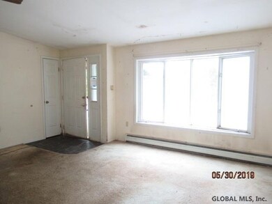 11 Vincek Ln, Saratoga Springs, NY 12866 - photo 7