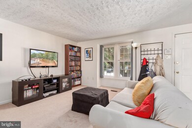 9607 Glendower Ct, Laurel, MD 20723 - photo 4