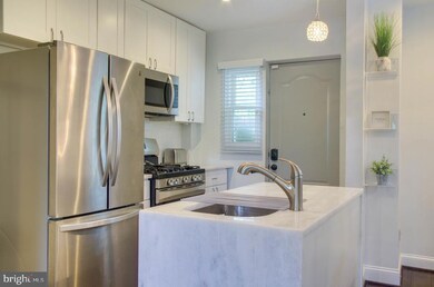 4341 F St SE, Washington, DC 20019 - photo 7