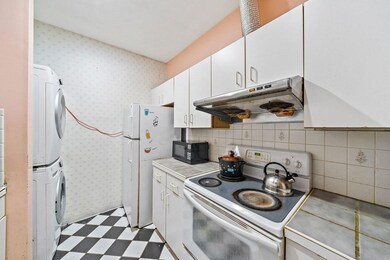 Whittemore Mills unit 130, Quincy, MA 02170 - photo 5