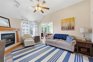 2237 NE Maybrook Dr, Blue Springs, MO 64029 - photo 6