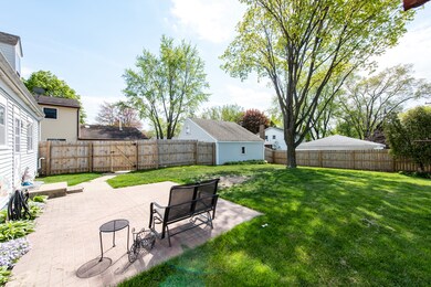 446 N Frolic Ave, Waukegan, IL 60085 - photo 4