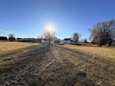 1008 18th Ave, Franklin, NE 68939 - photo 2