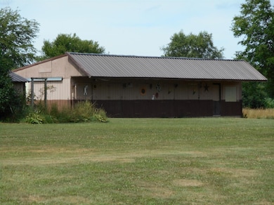 7373 E Us Highway 20, New Carlisle, IN 46552 - photo 7