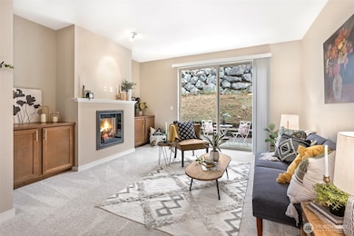 1900 Weaver Rd unit E-102, Snohomish, WA 98290 - photo 3