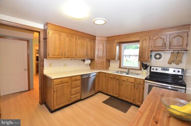 17520 Lincolnshire Rd, Hagerstown, MD 21740 - photo 6