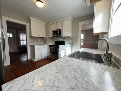 37 Day St, West Springfield, MA 01089 - photo 5