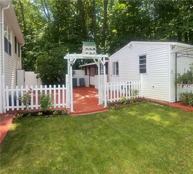 35 Thornton St, Johnston, RI 02919 - photo 6