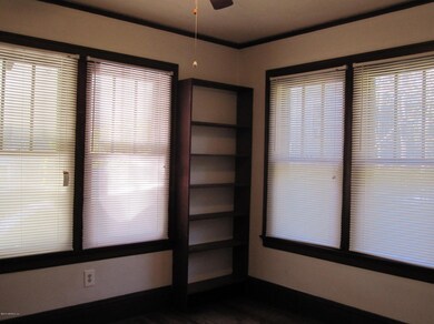 1152 Wycoff Ave, Jacksonville, FL 32205 - photo 5