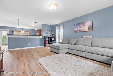 15080 Loxley Ln unit 21, Lansing, MI 48906 - photo 5