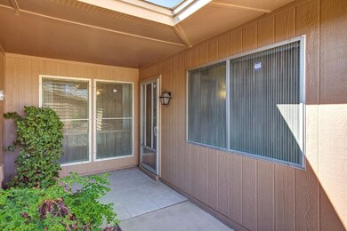 10841 W Santa fe Dr, Sun City, AZ 85351 - photo 2