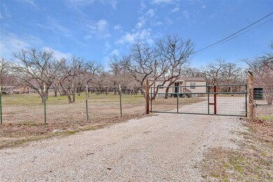 2300 Chickering Rd, Cleburne, TX 76031 - photo 2