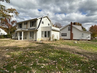 311 E 241st St, Euclid, OH 44123 - photo 5