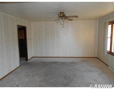 1409 2nd Ave SE, Menomonie, WI 54751 - photo 4