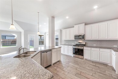 1801 Agarito Dr, Weatherford, TX 76086 - photo 4