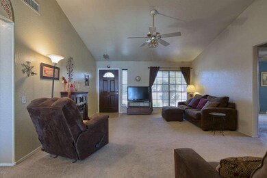 004_Family Room III