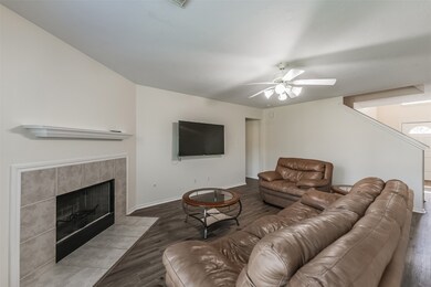 4114 Caneshaw Dr, Pearland, TX 77584 - photo 7