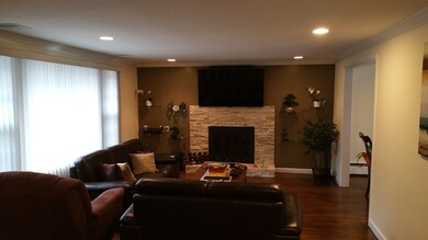 207 Brookline St unit 207, Newton Center, MA 02459 - photo 3