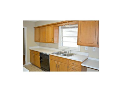 Nice kitchen with dishwasher