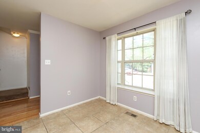 4640 Mews Dr, Owings Mills, MD 21117 - photo 4