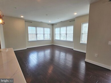 Flats At Metrowest Condominiums unit 5-105, Fairfax, VA 22031 - photo 6