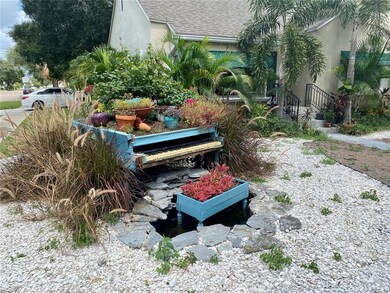 1300 15th St N, Saint Petersburg, FL 33705 - photo 3