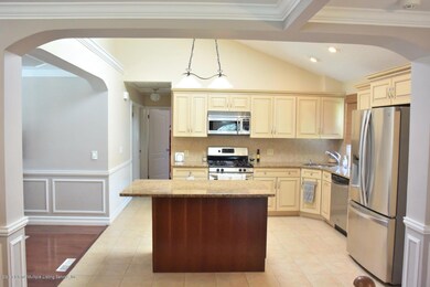 53 Lyon Place, Staten Island, NY 10314 - photo 6