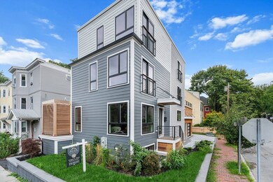 31 Fenno St, Cambridge, MA 02138 - photo 4