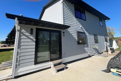 2027 5th Ave SW, Jamestown, ND 58401 - photo 4