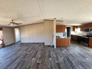 120 Gary Ct, Decatur, TX 76234 - photo 2