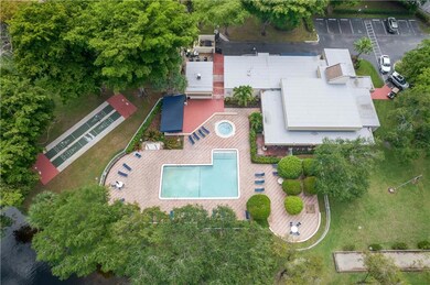 Great pool, clubhouse with fitness center and shuf