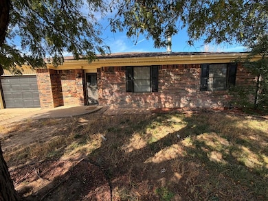 2106 N Beaver St, Guymon, OK 73942 - photo 3