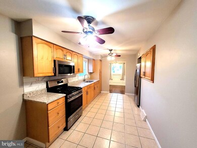 114 Ellis Ave, Berlin, NJ 08009 - photo 5