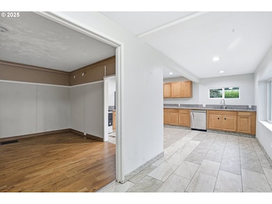 3524 SE 119th Ave, Portland, OR 97266 - photo 5