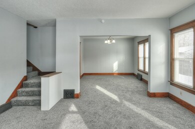 mls 1808 4 Ave 06