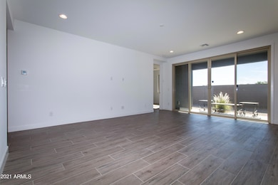 06 Living Room