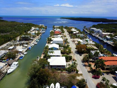 8 Exuma Rd, Key Largo, FL 33037 - photo 6