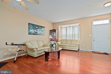 1117 Pennywort Cir, Sykesville, MD 21784 - photo 4