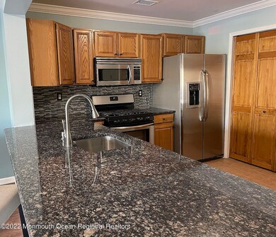 52 Madison Ct, Tinton Falls, NJ 07712 - photo 6