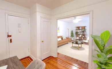 1100 Grand Concourse unit 1-D, Bronx, NY 10456 - photo 4