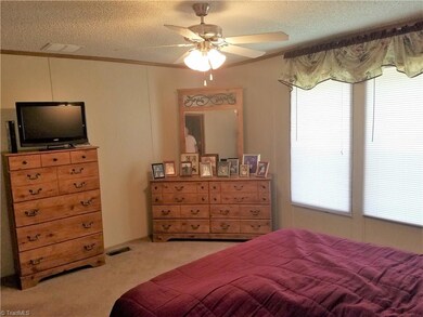 2583 Little River Rd, Asheboro, NC 27205 - photo 3