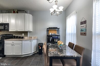 5003 Woods Line Dr, Aberdeen, MD 21001 - photo 4