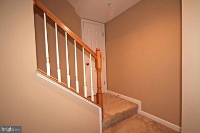 1607 Potomac Greens Dr unit 85, Alexandria, VA 22314 - photo 4