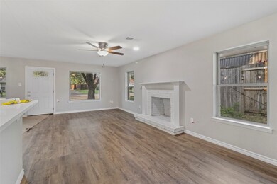 706 W Ash St, Celina, TX 75009 - photo 5