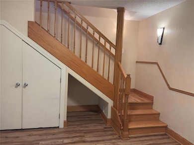 4031 E 8th St, Des Moines, IA 50313 - photo 5