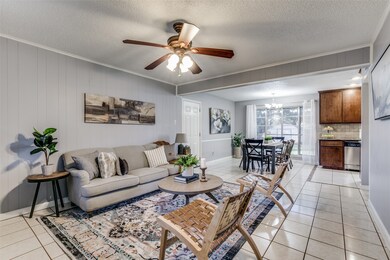 1925 Chattanooga Dr, Bedford, TX 76022 - photo 4