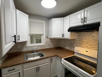 11 Jefferson St, Nashua, NH 03064 - photo 7