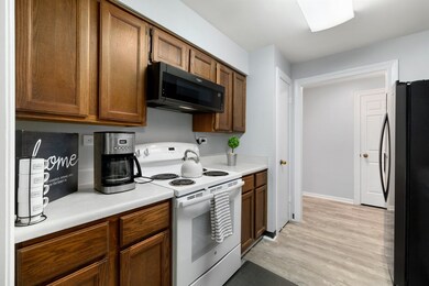 Woodway Place Atrium Condo unit 204, Houston, TX 77057 - photo 7