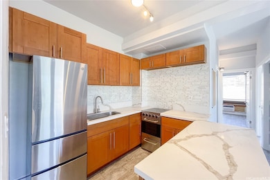 1096 S Beretania St unit 301, Honolulu, HI 96814 - photo 5