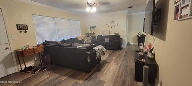 2381 Villanova Cir, Jacksonville, FL 32218 - photo 2